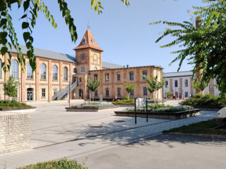 2023MAD - Moháč - Společ. centrum
