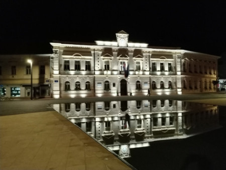 2023CHOR - Koprivnica - náměstí zrcadlo